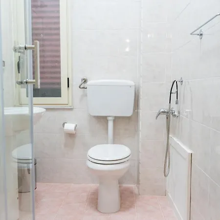 Gennaro Holidays Appartament Apartman *