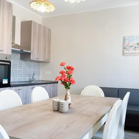 Gennaro Holidays Appartament Apartman *